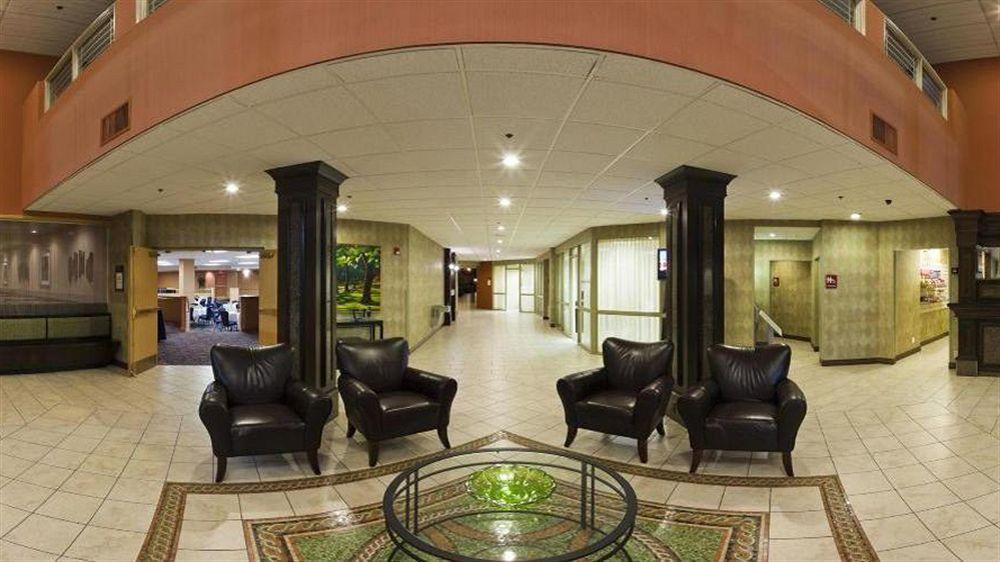 Quality Hotel Conference Center Cincinnati Blue Ash Exteriör bild