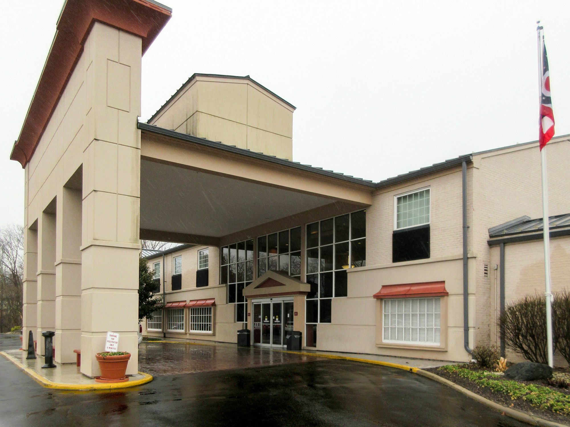 Quality Hotel Conference Center Cincinnati Blue Ash Exteriör bild